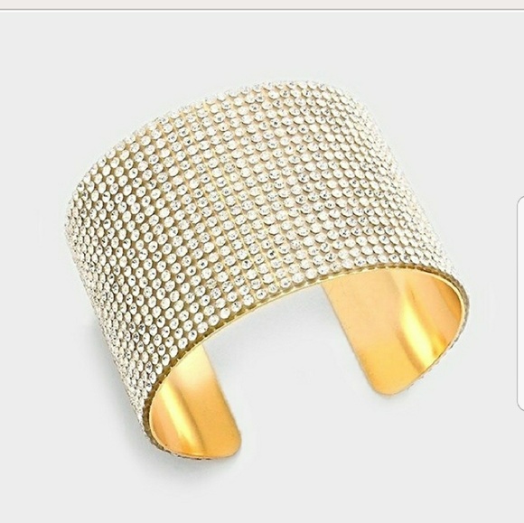 Farah Jewelry Jewelry - Crystal  Cuff Bracelet!